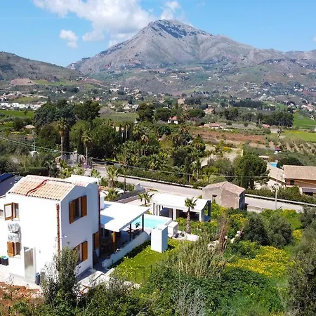 Bellacosa Con Piscina Privata Vista Mare Villa