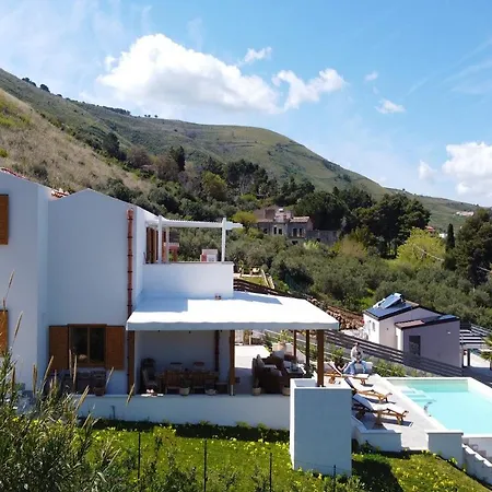 Villa Bellacosa Con Piscina Privata Vista Mare