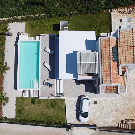 Bellacosa Con Piscina Privata Vista Mare *