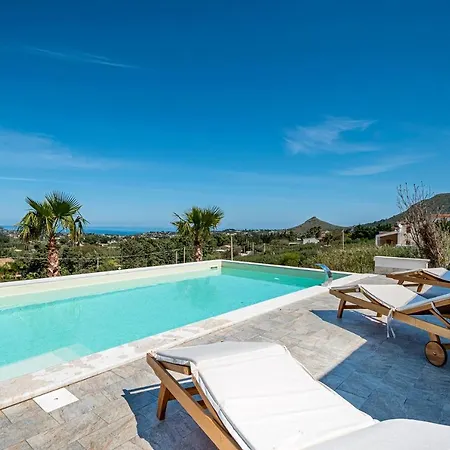 Bellacosa Con Piscina Privata Vista Mare