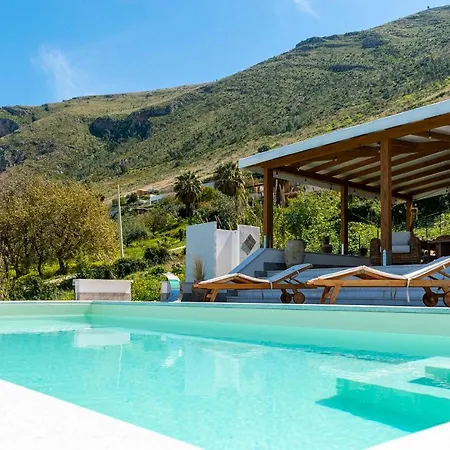Bellacosa Con Piscina Privata Vista Mare *