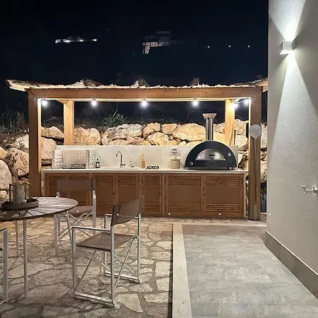 Bellacosa Con Piscina Privata Vista Mare